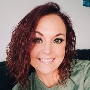 Meet your Posher, Nikki